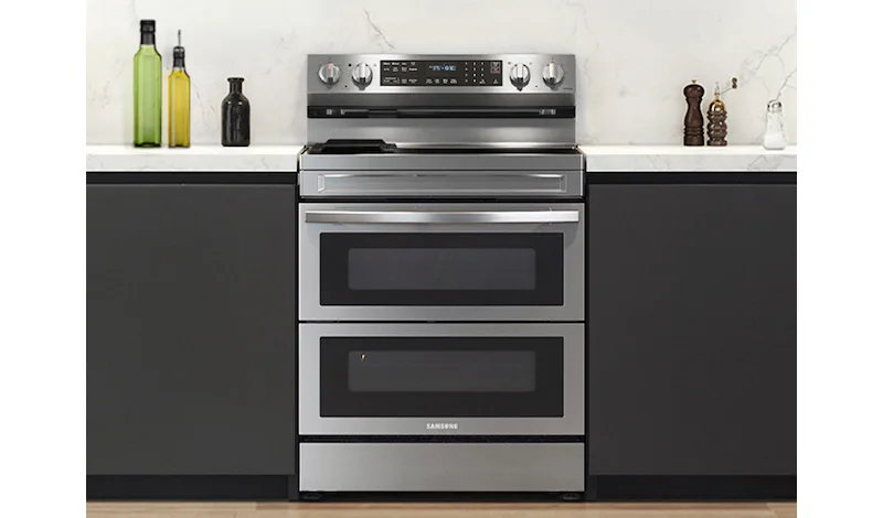 Samsung 6.3 cu. ft. Smart Freestanding Electric Range with Flex Duo & No-Preheat Air Fry